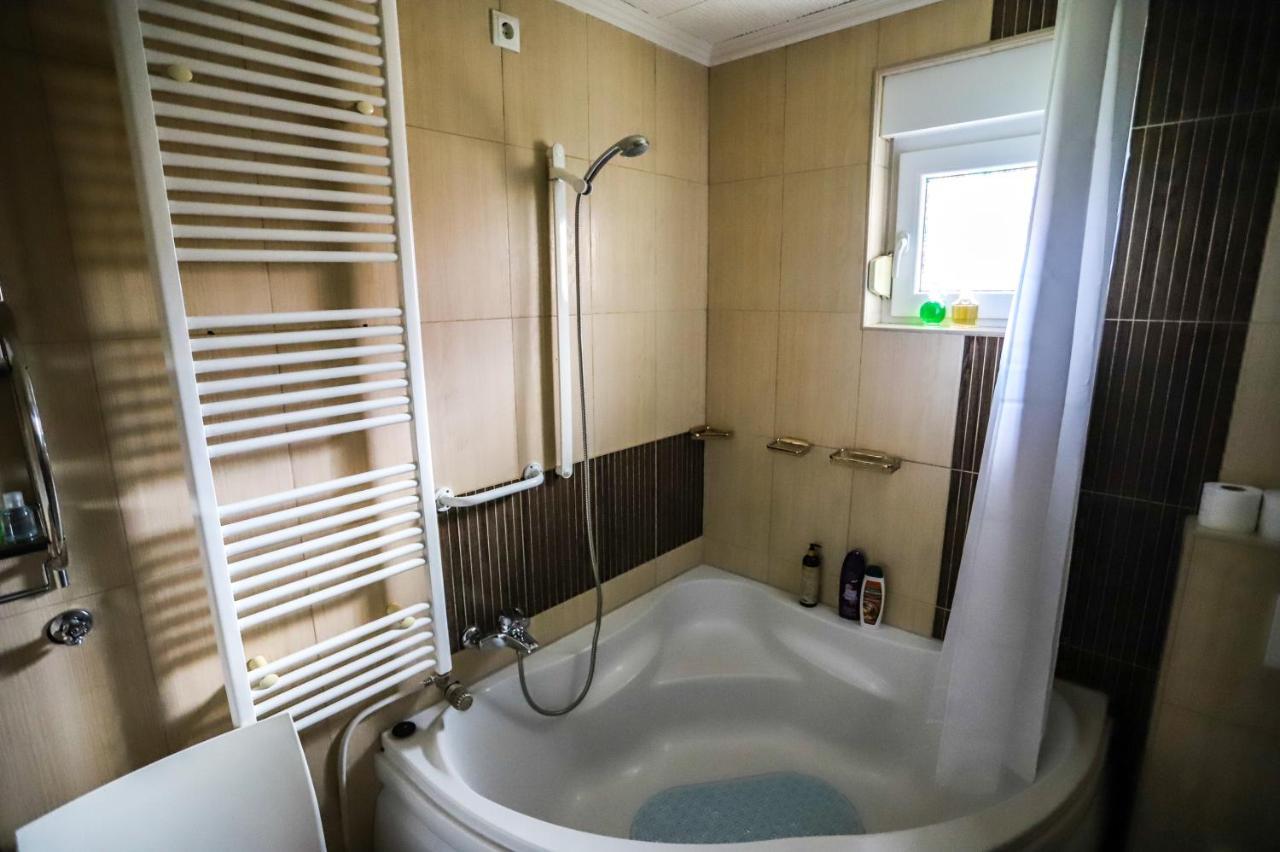 Apartman Veronika Ðakovo Extérieur photo