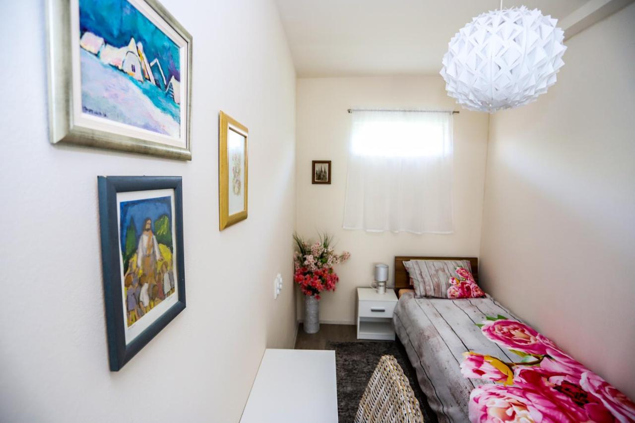 Apartman Veronika Ðakovo Extérieur photo